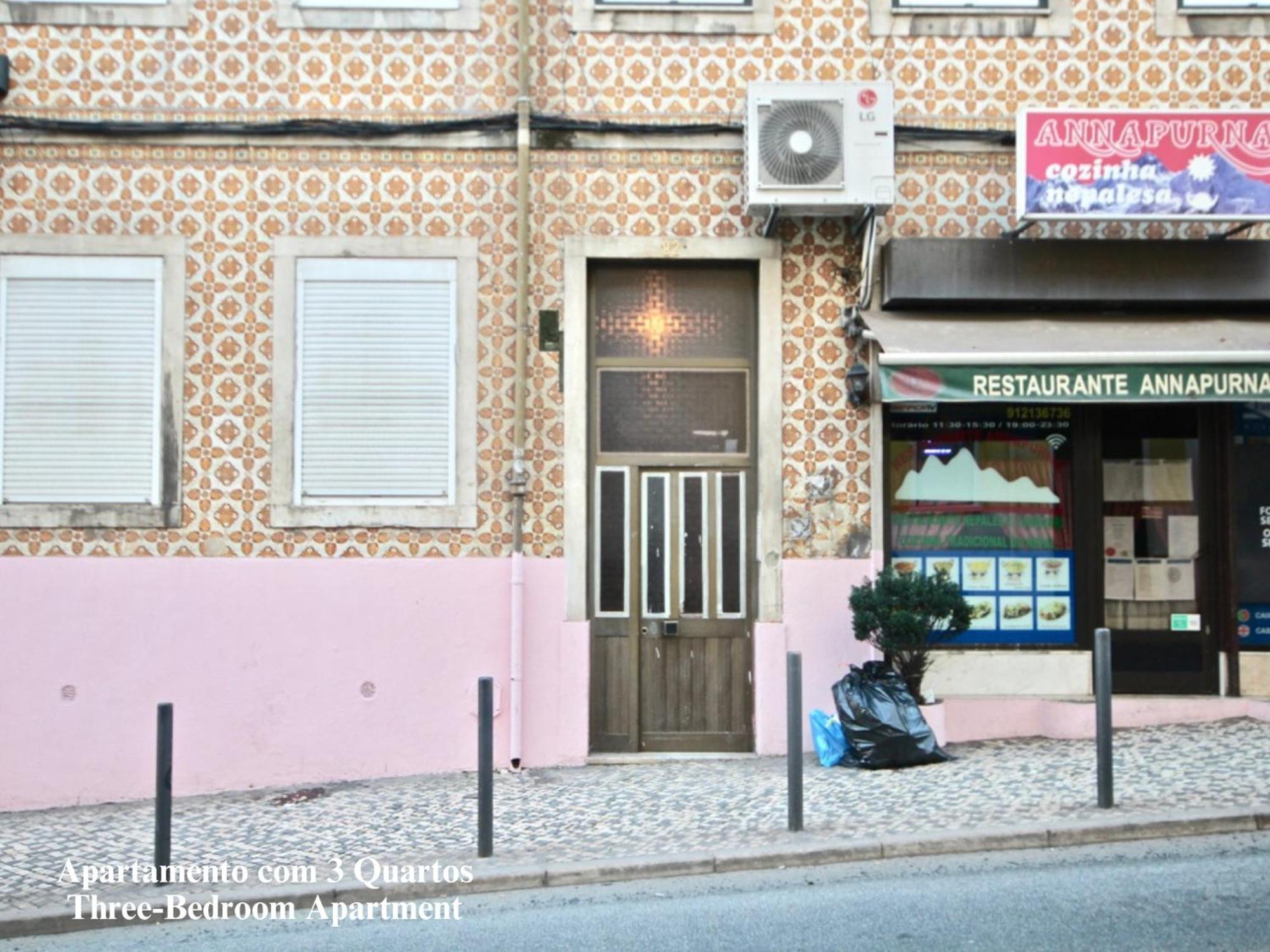 Ferienwohnung Akicity Anjos Golden Lissabon Exterior foto